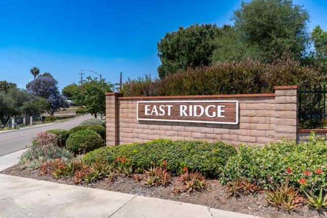 907 Ridge Heights Road, Fallbrook CA: https://media.crmls.org/mediaz/aa8eabe2-a3ab-4aa1-b638-0a5d68a0eee3.jpg