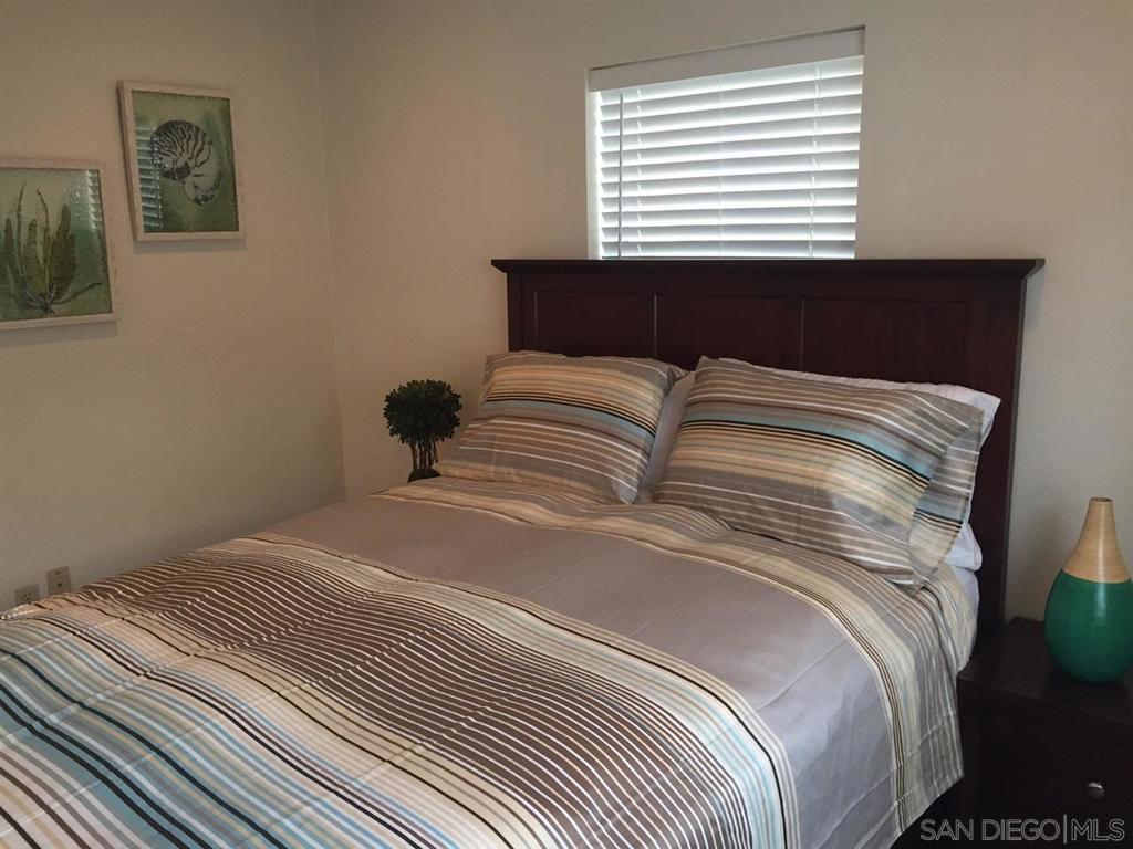 1460 Oliver Avenue - photo 13