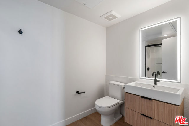 10700 Tabor Street, Los Angeles CA: https://media.crmls.org/mediaz/aa90d336-c626-408d-9fbe-9a32f6188e1e.jpg