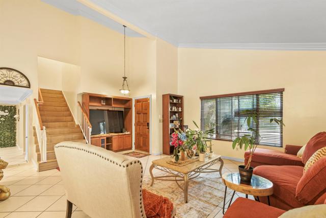 Detail Gallery Image 8 of 33 For 613 Point Vicente Ct, Chula Vista,  CA 91911 - 4 Beds | 2/1 Baths