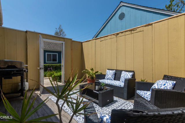 Detail Gallery Image 2 of 31 For 447 Corvette St, Port Hueneme,  CA 93041 - 3 Beds | 2 Baths