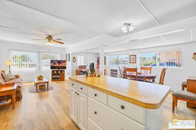 16740 Sunrise Road, Desert Hot Springs CA: https://media.crmls.org/mediaz/aa93115d-0b5e-4962-ba9f-1c7fffc6198e.jpg