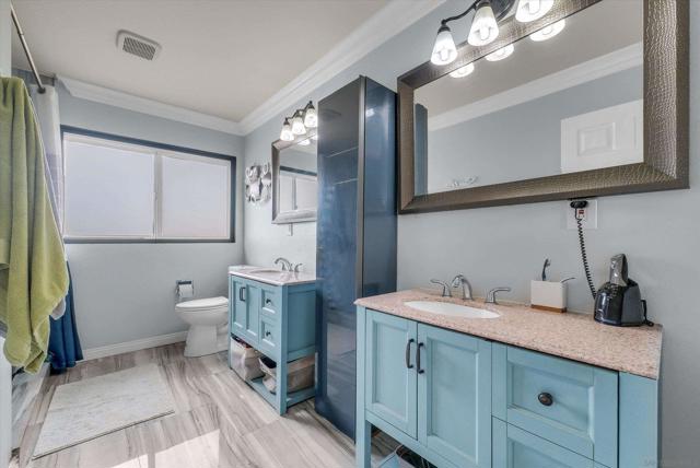 1521 Del Norte Dr, Corona CA: https://media.crmls.org/mediaz/aa94d8e1-d51a-4da6-acf9-8cda4c0212d1.jpg