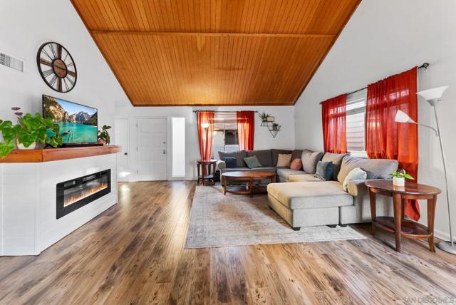 6811 Parkside Avenue, San Diego CA: https://media.crmls.org/mediaz/aa94eb5f-4f50-4d7e-87e2-585f60c67e92.jpg