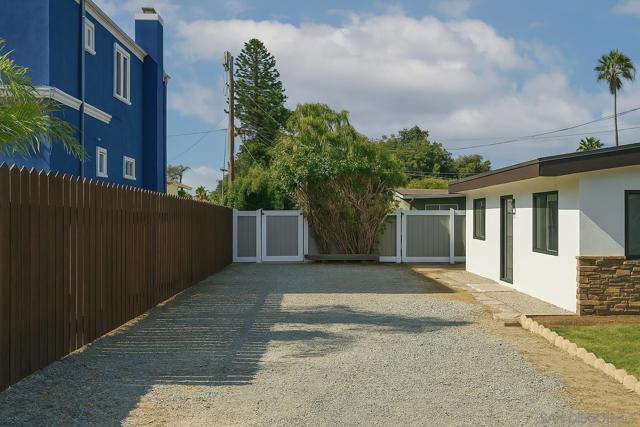 928 Flroida Street, Imperial Beach CA: https://media.crmls.org/mediaz/aa9563b8-9a38-4604-a1dc-64ad288ab205.jpg