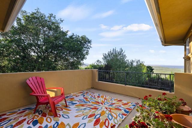 454 Upper Road, San Rafael CA: https://media.crmls.org/mediaz/aa959add-8ebc-4e3b-ba9d-43d68ac5cd1c.jpg