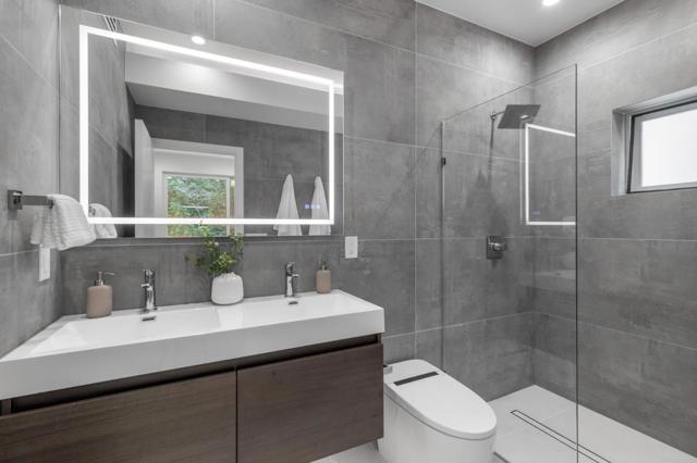 395 Boulder Brook Drive, Boulder Creek CA: https://media.crmls.org/mediaz/aa95f5f6-60cf-4e22-90d1-f9b24901e20c.jpg