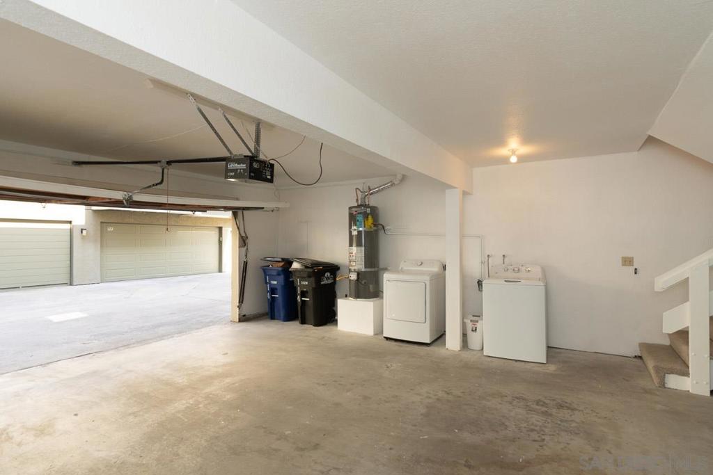 3286 Caminito Eastbluff - photo 19