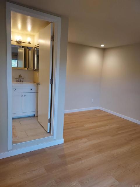 Detail Gallery Image 4 of 19 For 11015 Dutton Drive, La Mesa,  CA 91941 - 1 Beds | 1 Baths