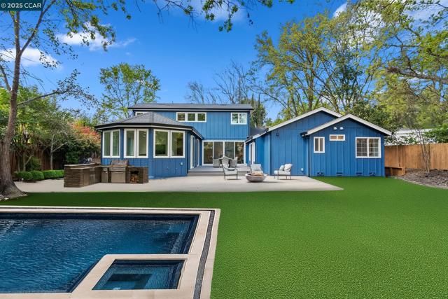 158 Pulido Rd, Danville CA: https://media.crmls.org/mediaz/aa98e7dc-1d38-450a-ab2f-1fe862965f6f.jpg