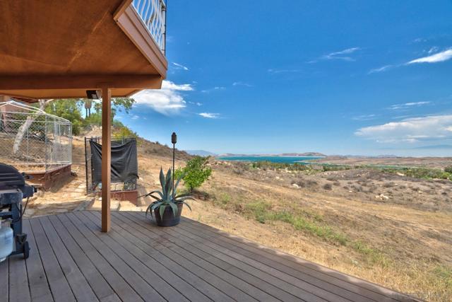 20329 Luchs Rd, Perris CA: https://media.crmls.org/mediaz/aa990f78-47e8-41a1-9cd1-3f7e0b4b169c.jpg
