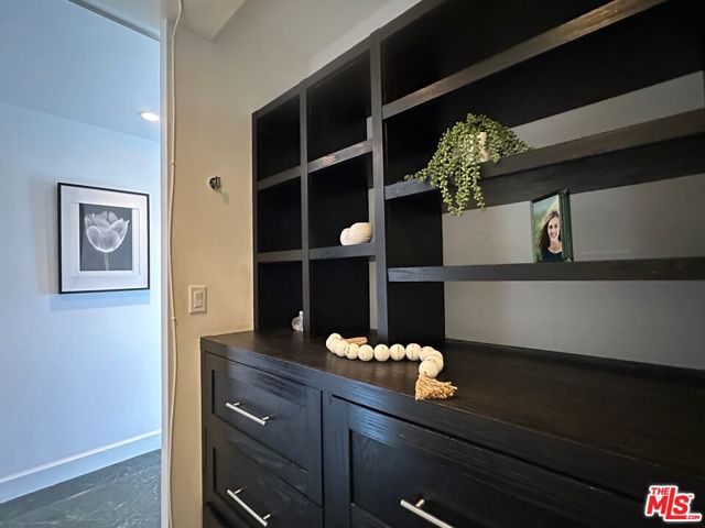 999 North Doheny Drive, 408 photo 6