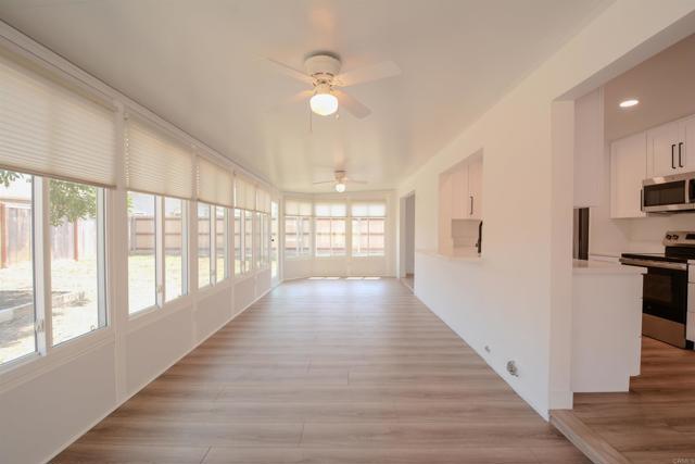 Detail Gallery Image 14 of 32 For 4612 Avery St, Oceanside,  CA 92057 - 4 Beds | 2/1 Baths