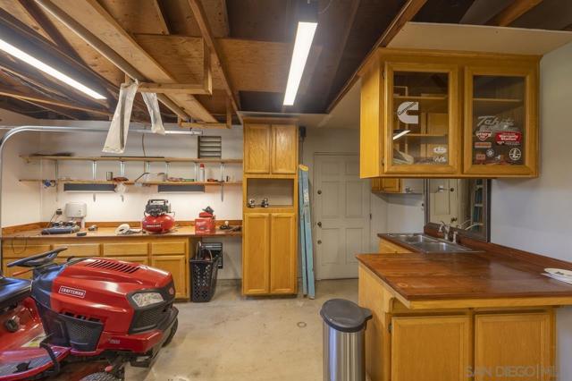 1603 CAMINO DEL SEQUAN, Alpine CA: https://media.crmls.org/mediaz/aa9c2929-36e3-41f2-a764-123b01d9981a.jpg