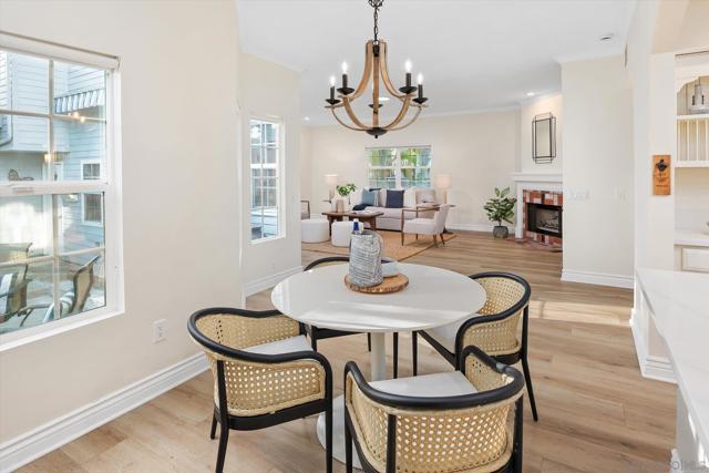 260 H Avenue, Coronado CA: https://media.crmls.org/mediaz/aa9de10a-cae0-4b48-ae26-30978bdb91e2.jpg