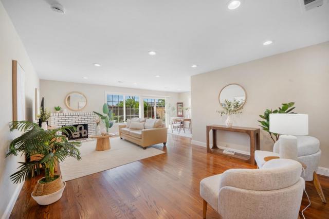 1660 Bluebonnet Way, Morgan Hill CA: https://media.crmls.org/mediaz/aa9e7399-bda8-45da-8abf-a0e8b3390964.jpg