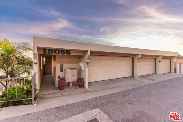 Drew Fenton | 18055 Coastline Drive Malibu CA | MLS: 7494537 Drew Fenton | 18055 Coastline Drive Malibu CA | MLS: 7494537