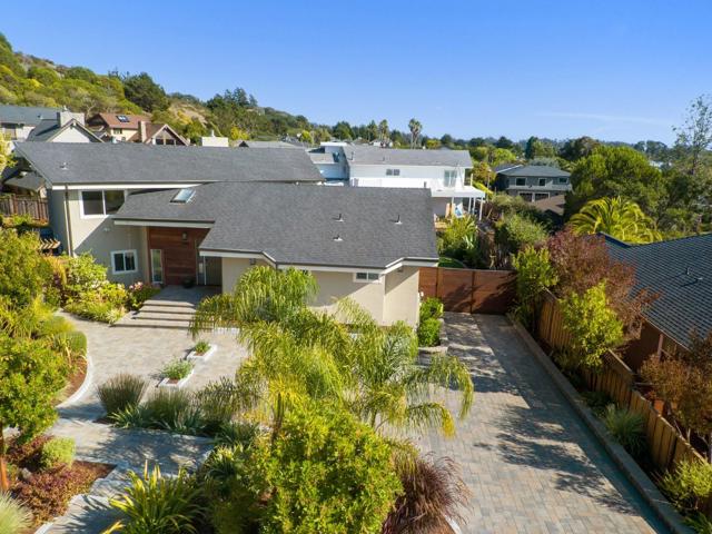 190 Driftwood Court, Aptos CA: https://media.crmls.org/mediaz/aa9f73b2-5f6a-48c3-8371-735e6bc7a33c.jpg