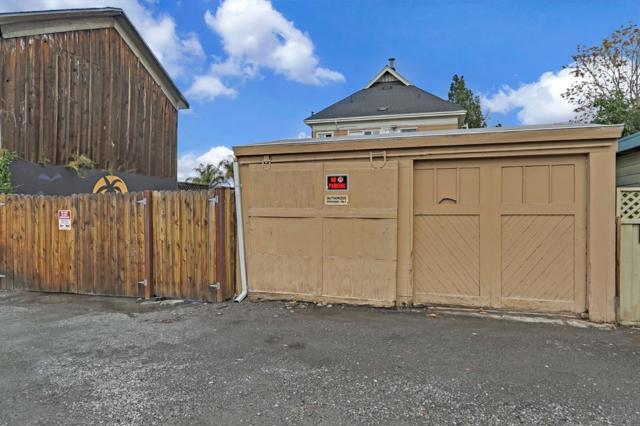 627 S 3rd Street, San Jose CA: https://media.crmls.org/mediaz/aa9f9b1a-dca7-4b03-b2b7-e3c76751fc8c.jpg