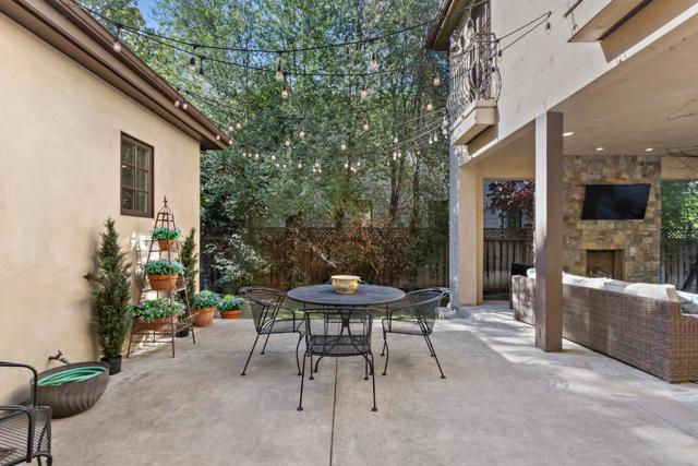 Image 18 of 84 For 1187 Clark Way