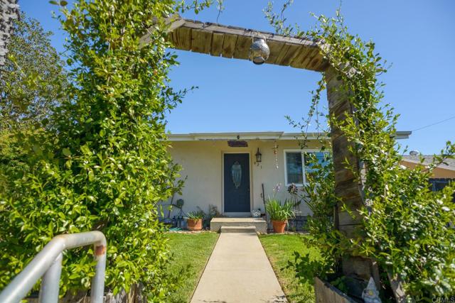 Detail Gallery Image 4 of 42 For 421 E 9th Ave, Escondido,  CA 92025 - 2 Beds | 1 Baths