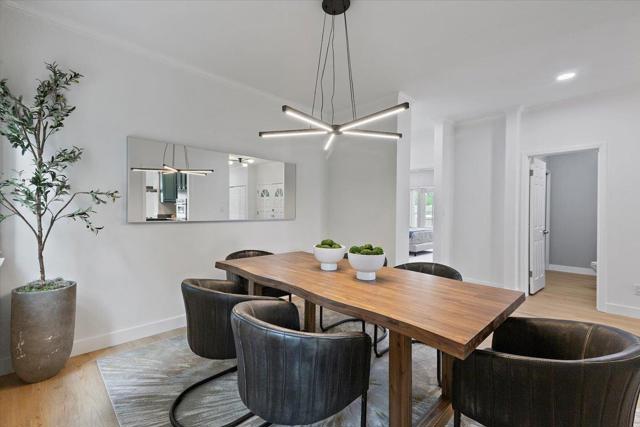 1233 Bellevue Avenue, Burlingame CA: https://media.crmls.org/mediaz/aaa0dee7-cf01-4319-8e28-7d0fdef53b84.jpg