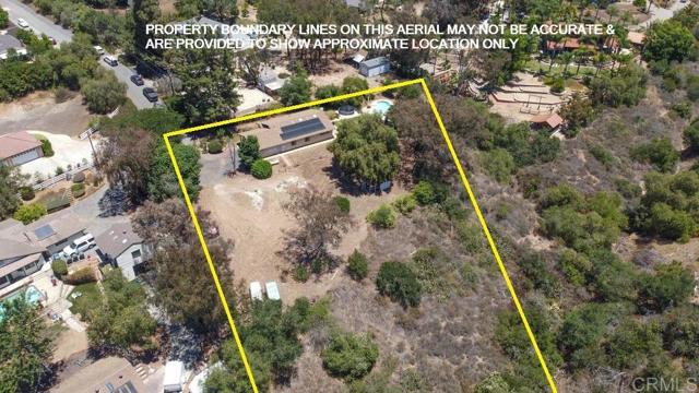 3096 Coral Tree Lane, Fallbrook CA: https://media.crmls.org/mediaz/aaa117b7-3a23-41d1-a2b8-d8e1ffb08af1.jpg