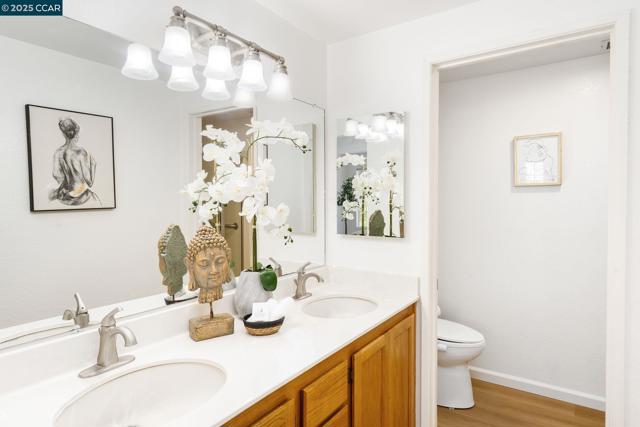 302 Columbia Cir, Benicia CA: https://media.crmls.org/mediaz/aaa1213a-289a-4c1a-8017-ffecc5b8384f.jpg