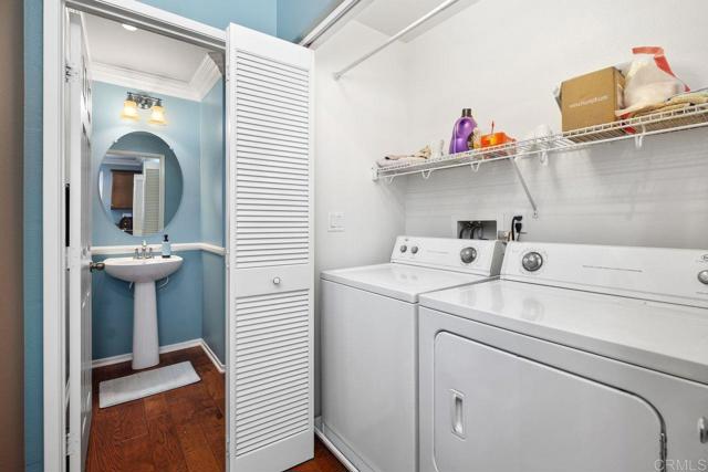 1605 Calabria Street, Santee CA: https://media.crmls.org/mediaz/aaa139e3-1035-48ef-a635-a367e0b1e895.jpg