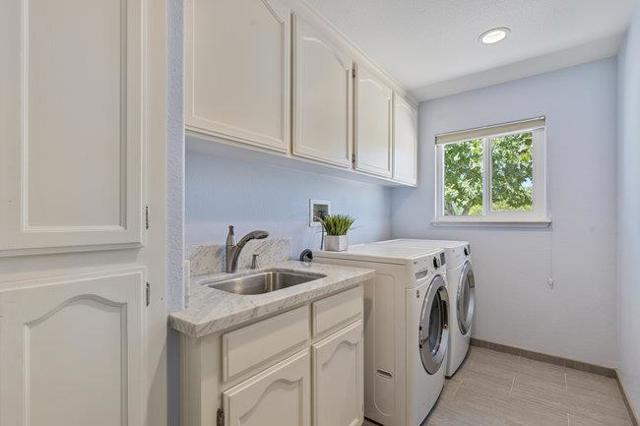 5636 Sundown Lane, Tres Pinos CA: https://media.crmls.org/mediaz/aaa18738-0955-4f36-8dc1-75c80186a5cc.jpg