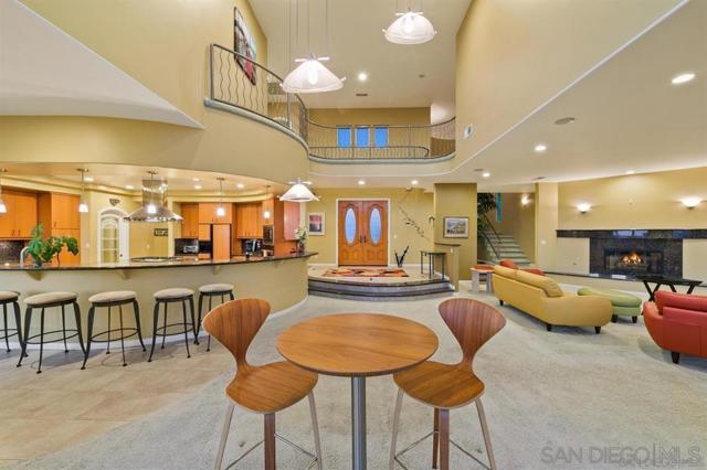 836 Camelot Pkwy, El Cajon CA: https://media.crmls.org/mediaz/aaa25ceb-4ccd-4277-adea-66735a6a1101.jpg