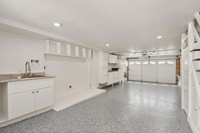 1320 Hull Drive, San Carlos CA: https://media.crmls.org/mediaz/aaa2ac81-2dd4-4d8a-8495-77d6a1484cc5.jpg