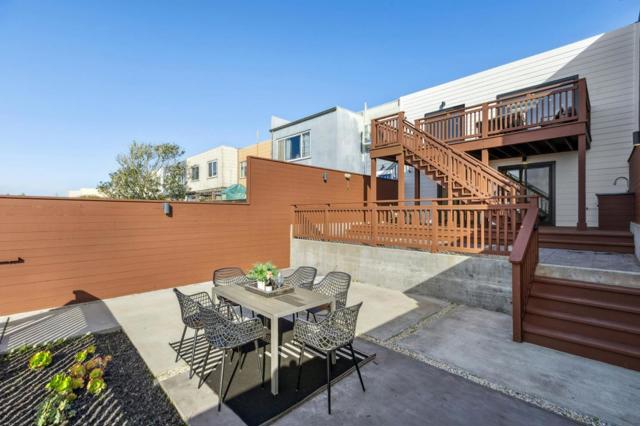 2271 40th Avenue, San Francisco CA: https://media.crmls.org/mediaz/aaa332eb-399a-4125-ac2e-8b2fdded39db.jpg