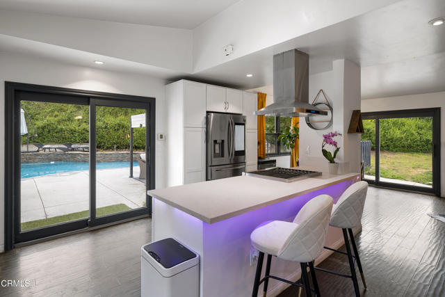 Detail Gallery Image 18 of 34 For 1445 Washburn Rd, Pasadena,  CA 91105 - 3 Beds | 2 Baths