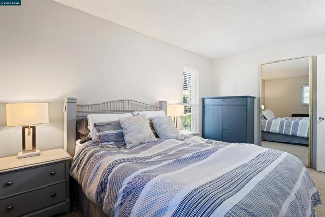 2420 Pleasant Hill Rd, Pleasant Hill CA: https://media.crmls.org/mediaz/aaa3a6dd-78f6-41e6-8bea-2549f5451199.jpg