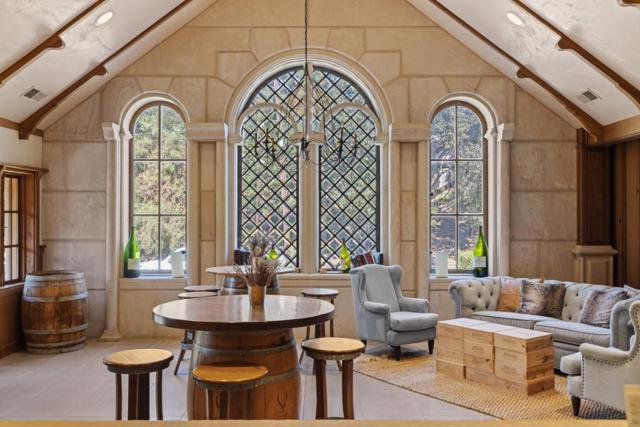 20300 Cachagua, Carmel Valley CA: https://media.crmls.org/mediaz/aaa3c078-e5d0-4793-923b-f8c798af1994.jpg