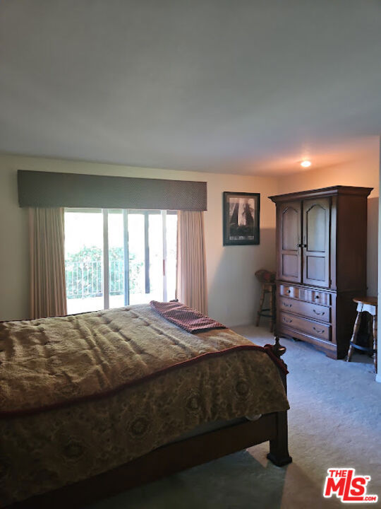 361 Redtail Hawk Lane, Lake Arrowhead, CA 92352