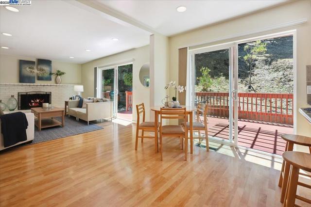 3457 Hackamore Dr, Hayward CA: https://media.crmls.org/mediaz/aaa64065-2744-40f1-9dd0-610ffb23b5b3.jpg