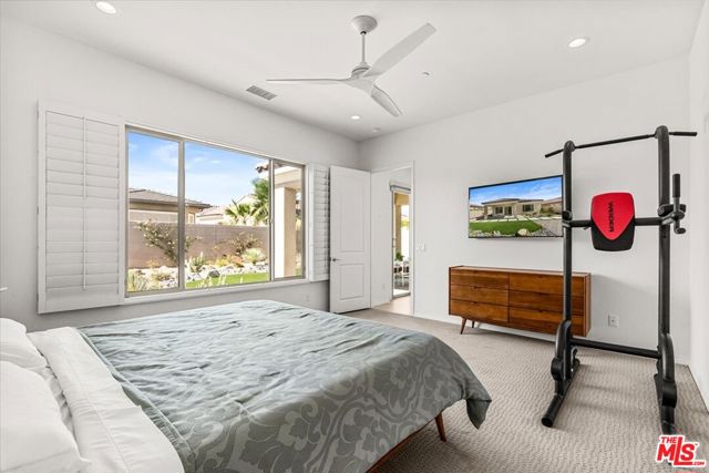 43 Zinfandel, Rancho Mirage CA: https://media.crmls.org/mediaz/aaa806bc-bc9a-4e9a-b511-a627c2916173.jpg