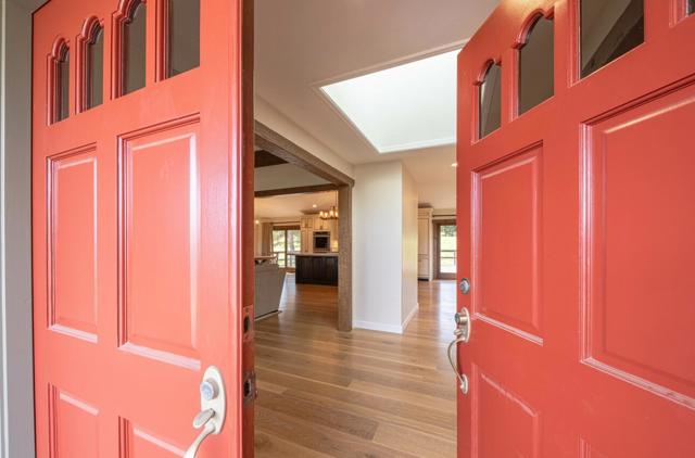 23465 Redding Circle, Salinas CA: https://media.crmls.org/mediaz/aaa8466c-1347-40f7-bfab-6abc24e3f35a.jpg