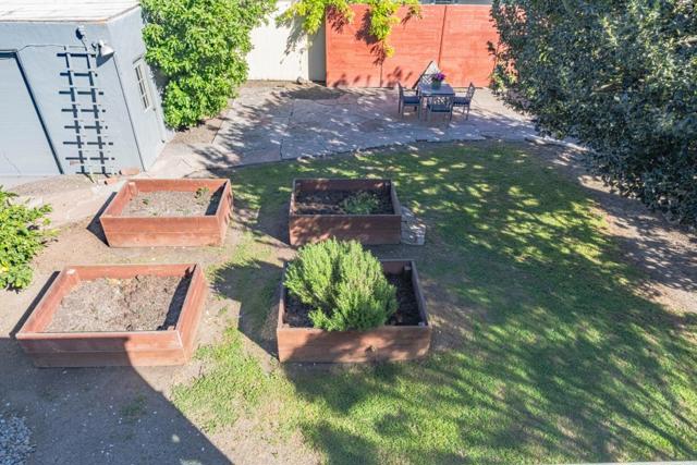 813 Pajaro Street, Salinas CA: https://media.crmls.org/mediaz/aaa95f67-15f7-4e9d-98b6-9776c69dedf8.jpg