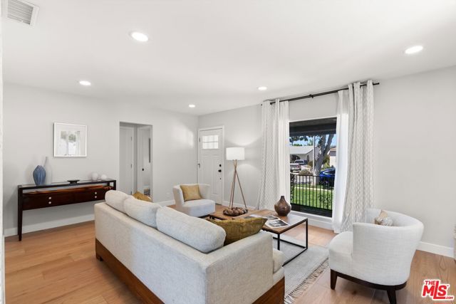 2804 Spreckels Lane, Redondo Beach, California 90278, 3 Bedrooms Bedrooms, ,2 BathroomsBathrooms,Residential,Sold,Spreckels,25587309 2804 Spreckels Lane, Redondo Beach, California 90278, 3 Bedrooms Bedrooms, ,2 BathroomsBathrooms,Residential,Sold,Spreckels,25587309