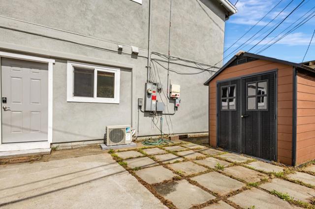 228 Clifden Drive, South San Francisco CA: https://media.crmls.org/mediaz/aaaad7ef-6a33-4cf3-855e-e4935831a500.jpg