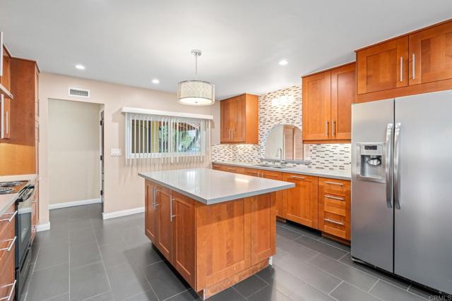 Front Image Thumbnail for CRPTP2503958