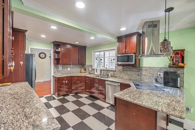 Image 12 of 27 For 4611 Carmen Way