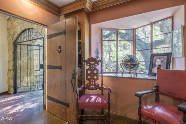 12615 Koenigstein Road, Santa Paula CA: https://media.crmls.org/mediaz/aaad56f0-c184-4c0a-841b-09888b1cf855.jpg