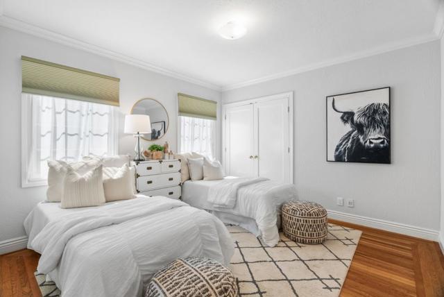 1021 Elm Street, San Carlos CA: https://media.crmls.org/mediaz/aaae0e6c-f914-458c-aeb1-a960028ae229.jpg