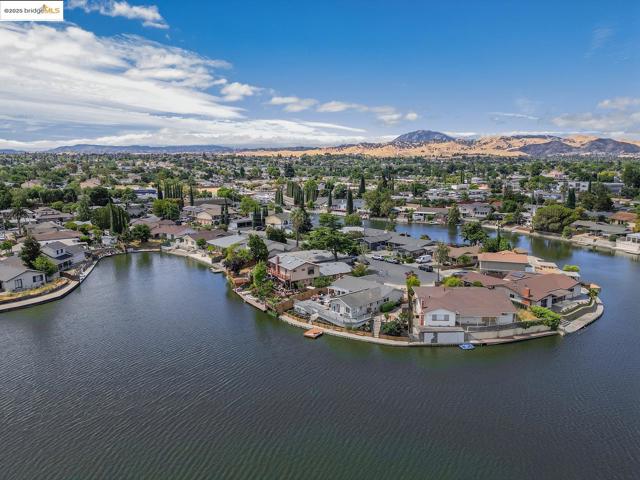 13 Alhambra Court, Antioch CA: https://media.crmls.org/mediaz/aaae20cb-d09b-42d4-bf2e-d2dd3bca8c9b.jpg