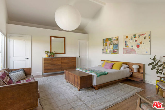 3921 Wawona Street, Los Angeles CA: https://media.crmls.org/mediaz/aaaeb5f4-d2e6-4da7-ba4d-55d66f0ad6b0.jpg
