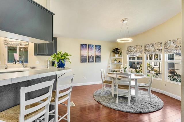 444 Whispering Pines Drive, Scotts Valley CA: https://media.crmls.org/mediaz/aab11f05-b45d-4ad1-b8cc-3fdb566ab4cf.jpg